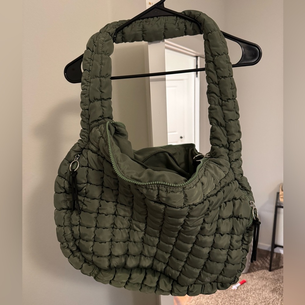 Free people quilted carry all.